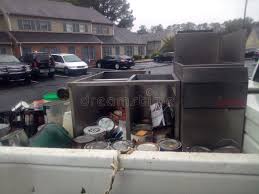 Best Carpet Removal and Disposal  in Parkersburg, IA